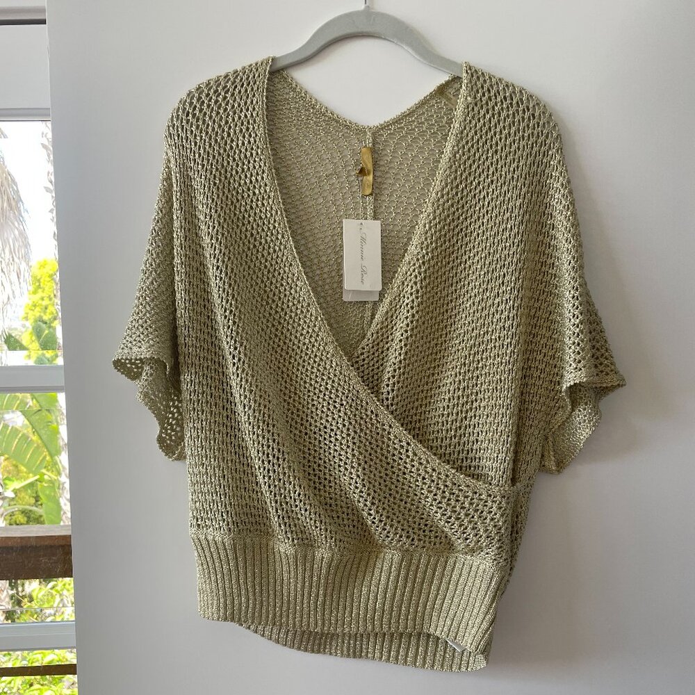 Minnie Rose Gold V-Neck, Short-Sleeve Wrap Sweat in Gold, L, NWT